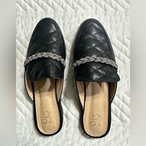 Yoki Jacey Quilted Mules 7.5 - never worn
